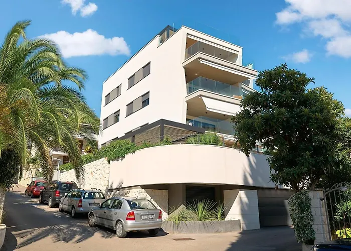 アパート K Luxury *